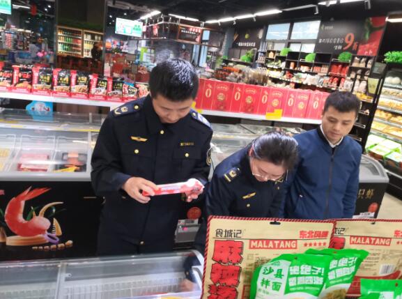 厦门市市场监管部门开展元宵节前食品安全检查